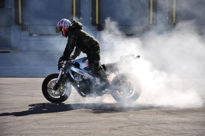 Name:  DFLhalloweenstreets3972.jpg
Views: 104
Size:  79.1 KB