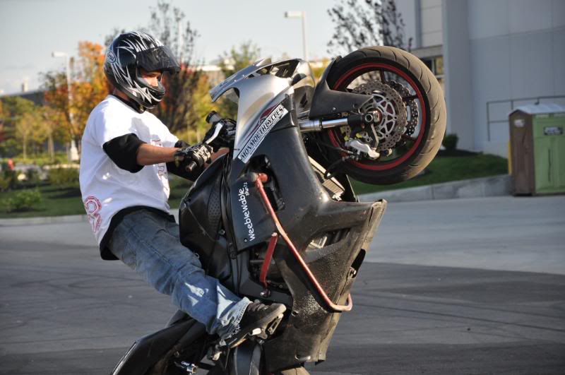 Name:  DFLHalloween08280.jpg
Views: 129
Size:  92.8 KB