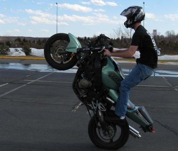Name:  SlowWheelie.jpg
Views: 12
Size:  31.5 KB