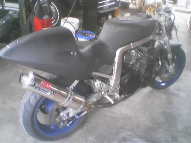Name:  gsxr711right.jpg
Views: 8
Size:  29.3 KB