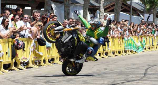 Name:  ac1.jpg
Views: 13
Size:  33.4 KB