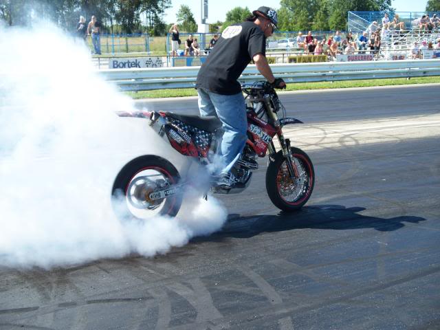 Name:  156.jpg
Views: 14
Size:  48.8 KB