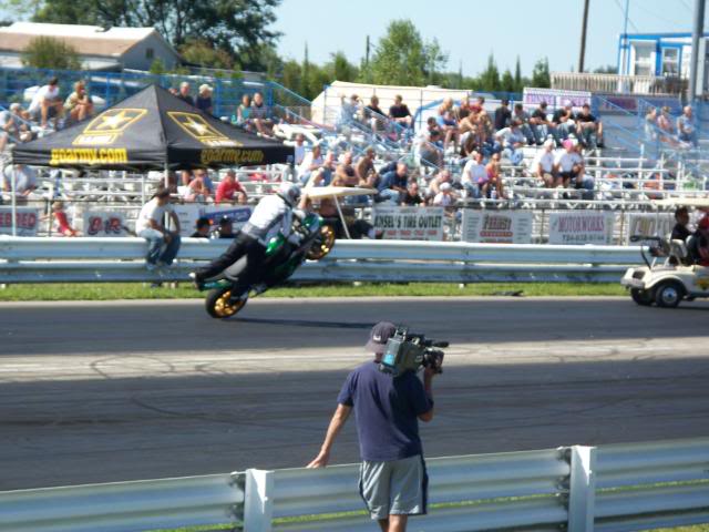 Name:  185.jpg
Views: 14
Size:  53.0 KB