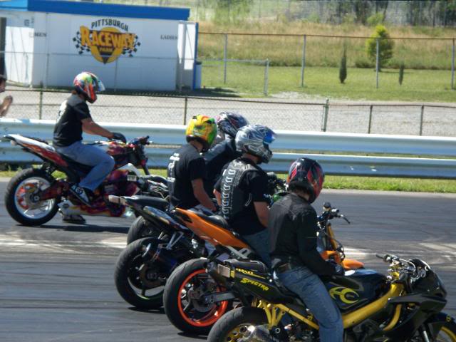 Name:  215.jpg
Views: 13
Size:  52.9 KB