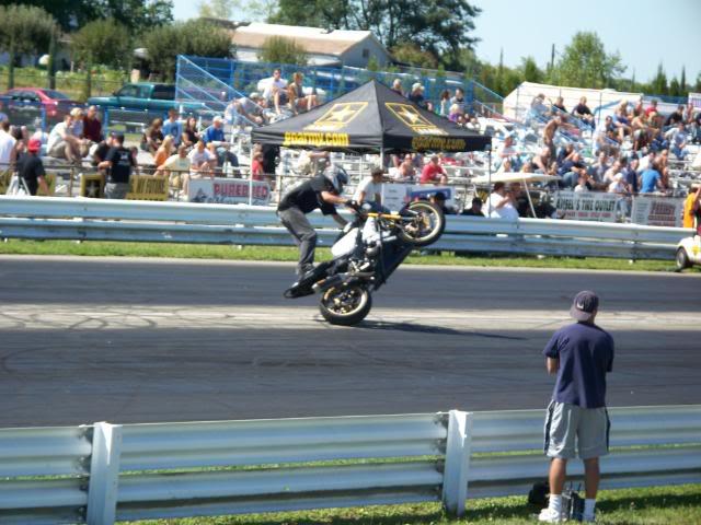 Name:  199.jpg
Views: 16
Size:  57.1 KB