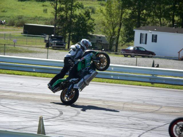 Name:  202.jpg
Views: 13
Size:  51.3 KB