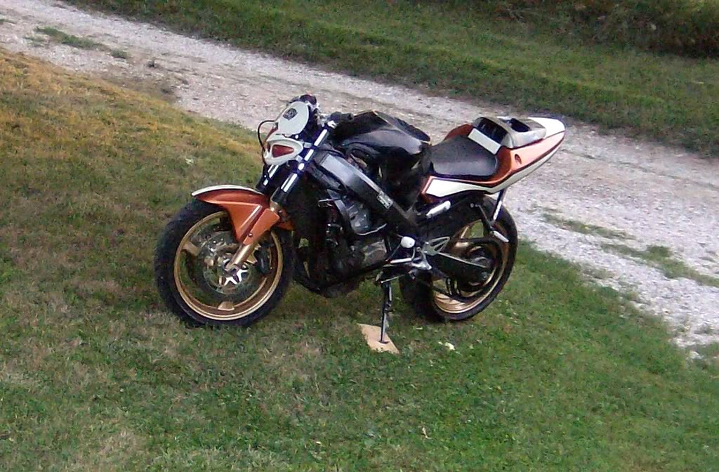 Name:  F4i8-17-08.jpg
Views: 19
Size:  163.9 KB