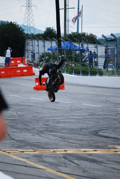 Name:  xdl61.jpg
Views: 83
Size:  51.5 KB