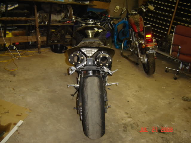 Name:  r1004.jpg
Views: 95
Size:  51.7 KB