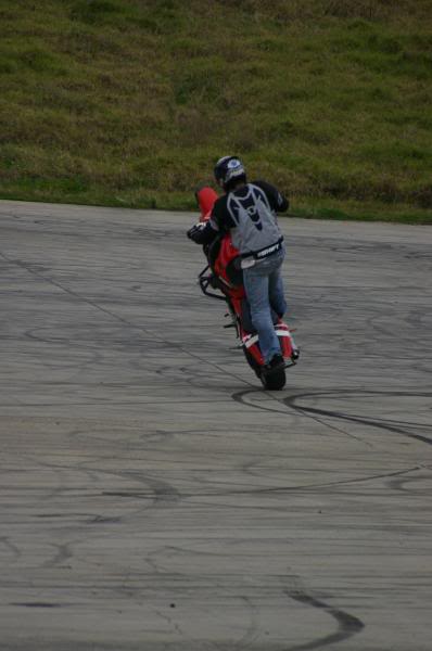 Name:  stuntskills014.jpg
Views: 13
Size:  28.4 KB