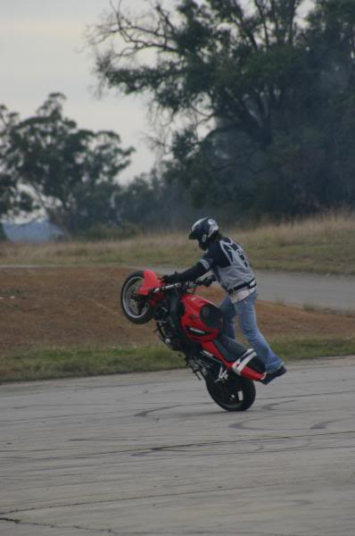 Name:  stuntskills085.jpg
Views: 17
Size:  28.1 KB