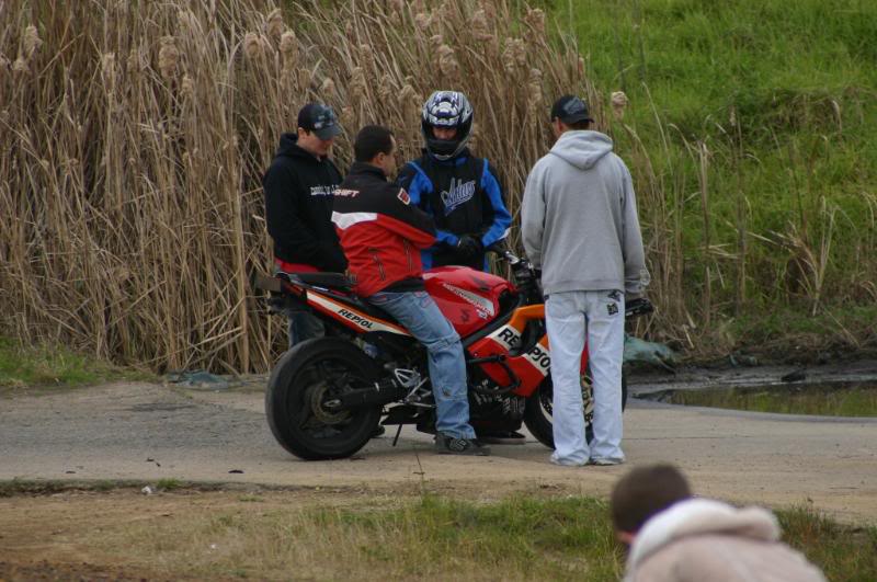 Name:  stuntskills017.jpg
Views: 17
Size:  76.5 KB