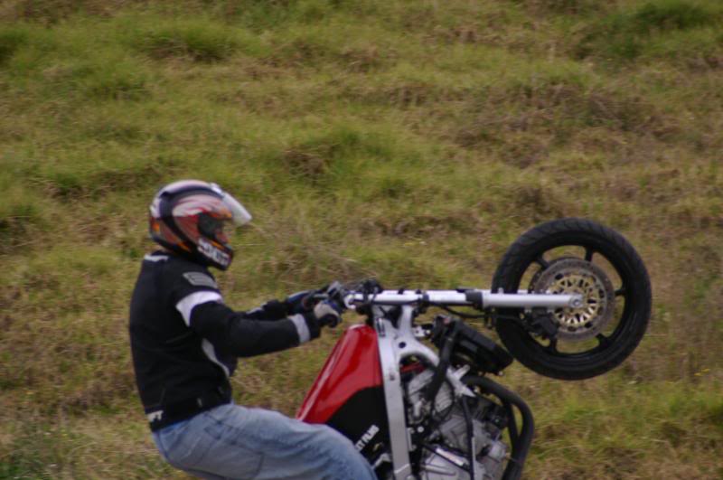 Name:  stuntskills075.jpg
Views: 13
Size:  56.3 KB
