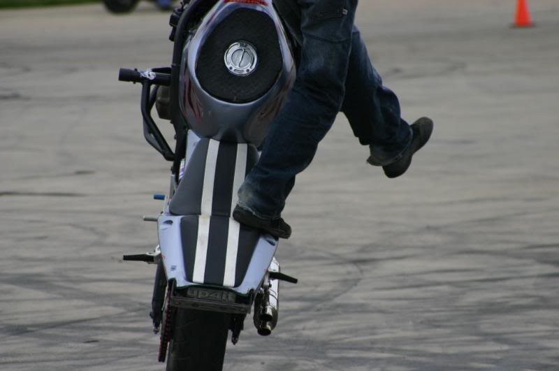Name:  stuntskills154.jpg
Views: 39
Size:  36.5 KB