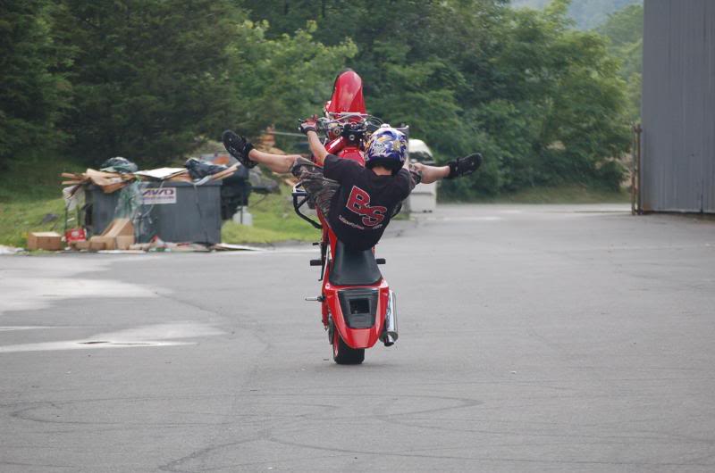 Name:  062208125.jpg
Views: 26
Size:  74.8 KB