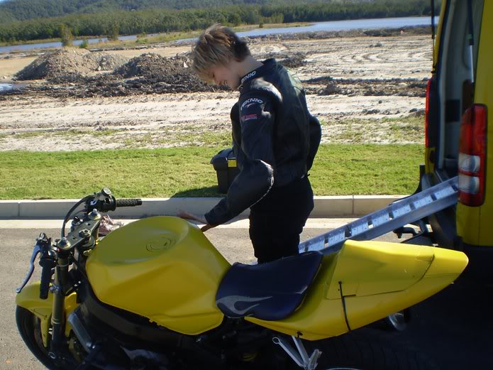 Name:  melsbike.jpg
Views: 166
Size:  76.9 KB