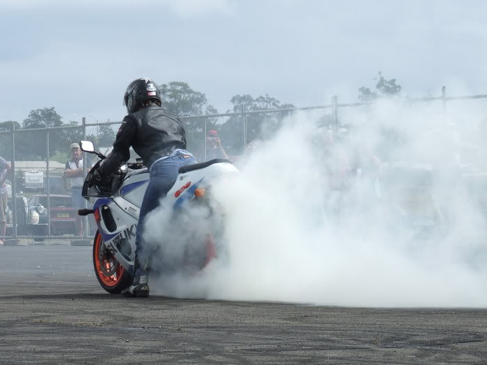 Name:  038.jpg
Views: 190
Size:  41.3 KB