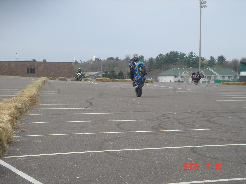 Name:  oscla037.jpg
Views: 13
Size:  117.8 KB