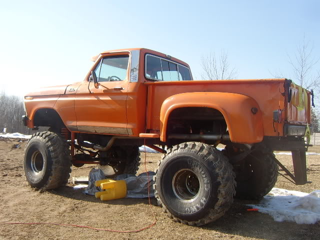 Name: gators003.jpg
Views: 11
Size: 70.7 KB
