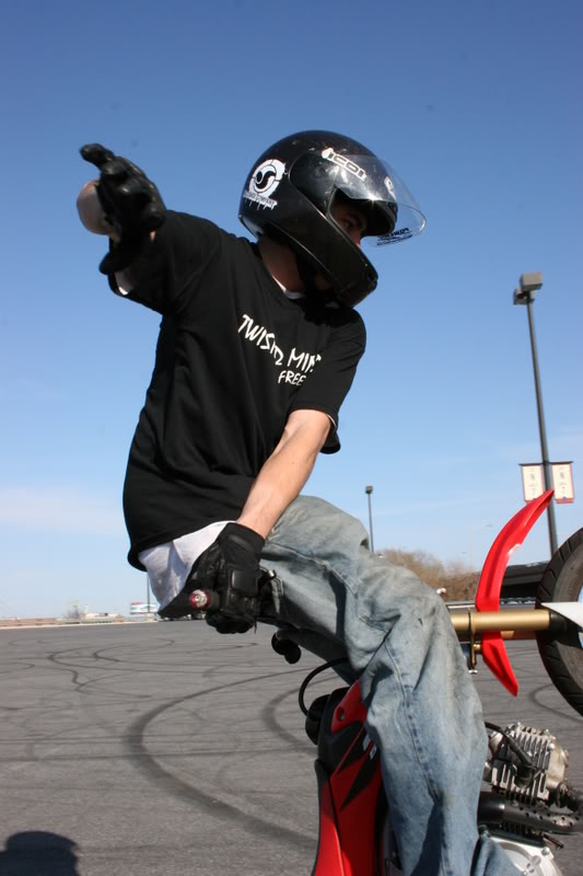 Name:  unicycle2.jpg
Views: 9
Size:  62.7 KB