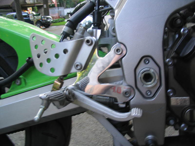 Name:  bikesnshit2085.jpg
Views: 11
Size:  54.8 KB