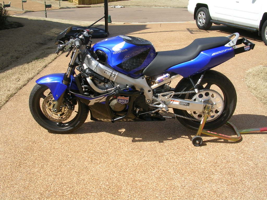 Name:  2006HondaCBR600F4iSTUNTBIKE003.jpg
Views: 12
Size:  155.7 KB