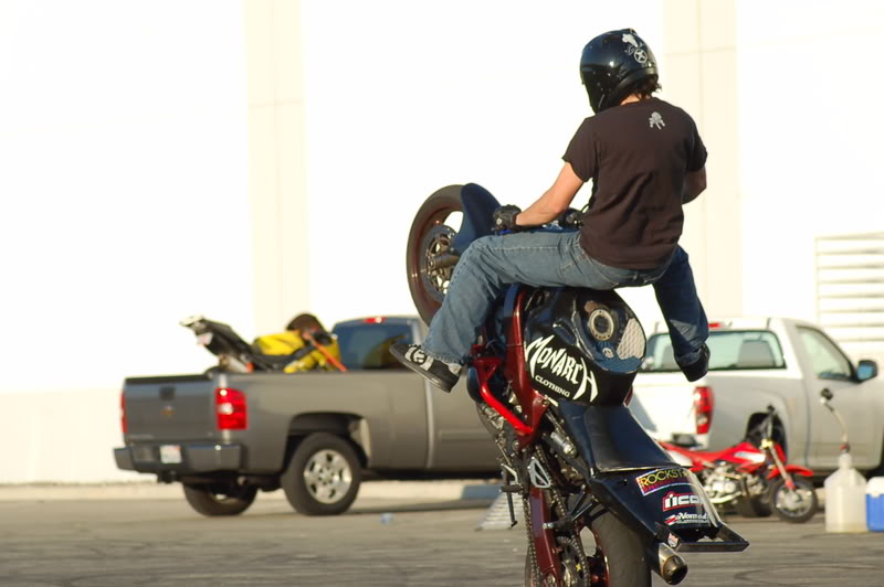 Name:  035.jpg
Views: 10
Size:  79.8 KB