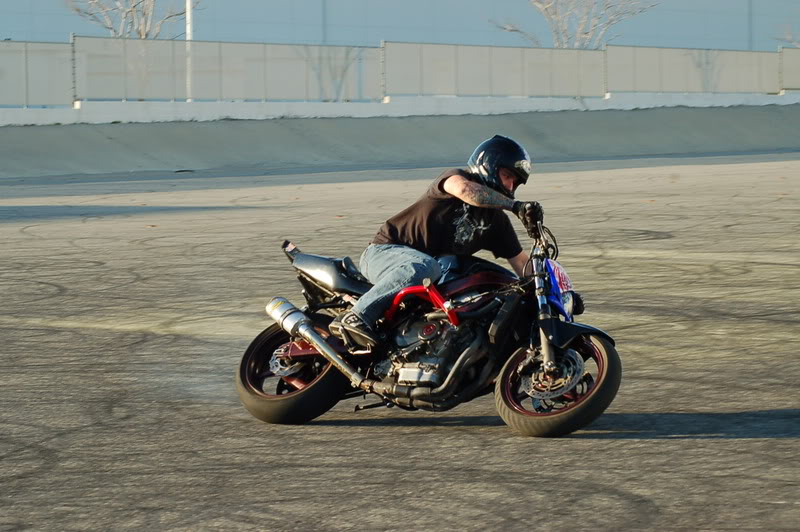 Name:  028.jpg
Views: 10
Size:  113.4 KB