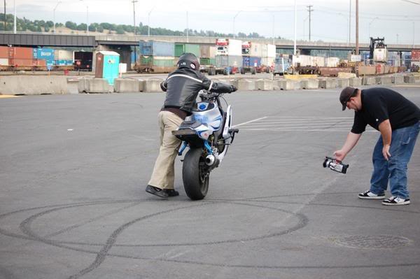 Name:  l_f9b9ebc2e57e35daa79a78ea783bb9df.jpg
Views: 44
Size:  33.5 KB