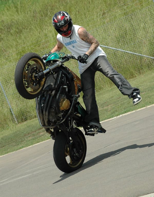 Name:  19.jpg
Views: 9
Size:  99.1 KB