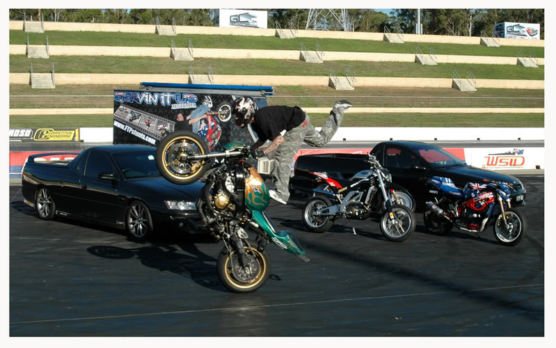 Name:  111.jpg
Views: 9
Size:  100.7 KB