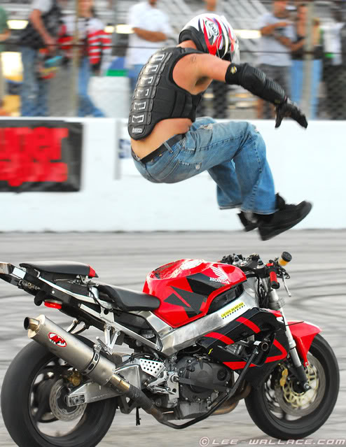 Name:  stunt1.jpg
Views: 29
Size:  74.6 KB