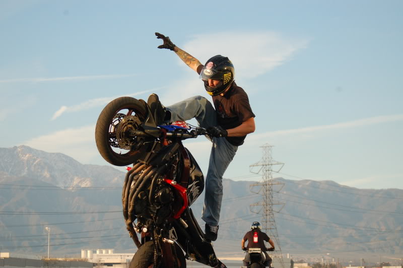 Name:  412.jpg
Views: 19
Size:  79.6 KB