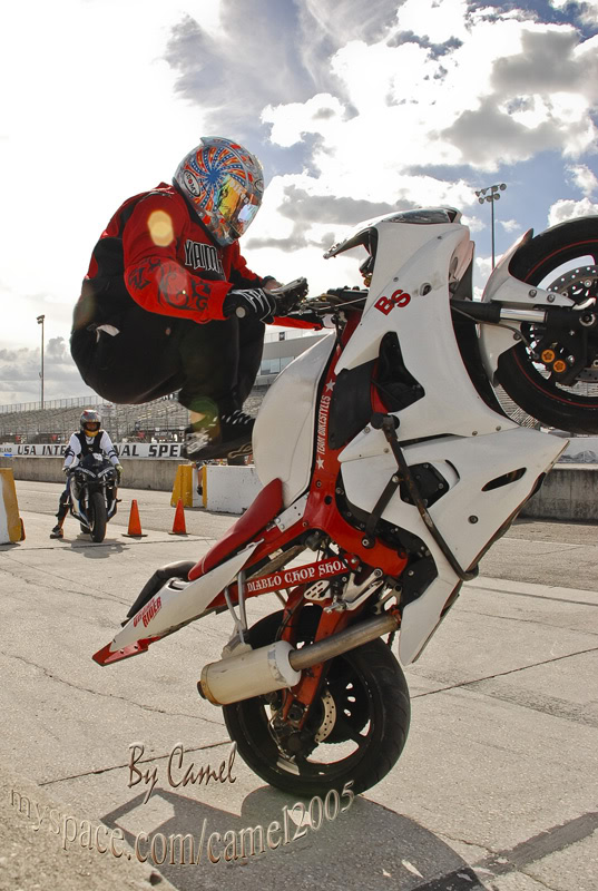 Name:  Stuntwars2008052.jpg
Views: 100
Size:  150.1 KB