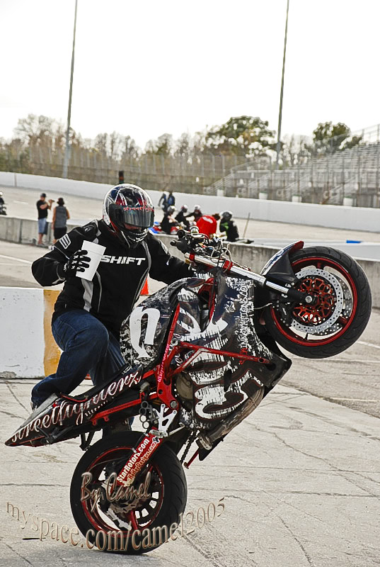 Name:  Stuntwars2008062.jpg
Views: 110
Size:  149.5 KB