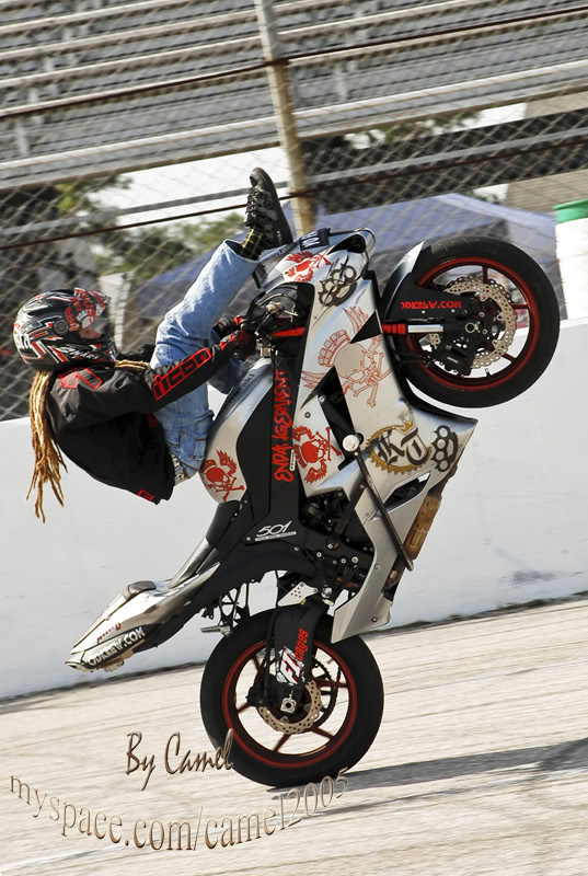 Name:  Stuntwars2008003.jpg
Views: 116
Size:  163.8 KB