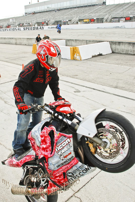 Name:  Stuntwars2008045.jpg
Views: 119
Size:  182.0 KB