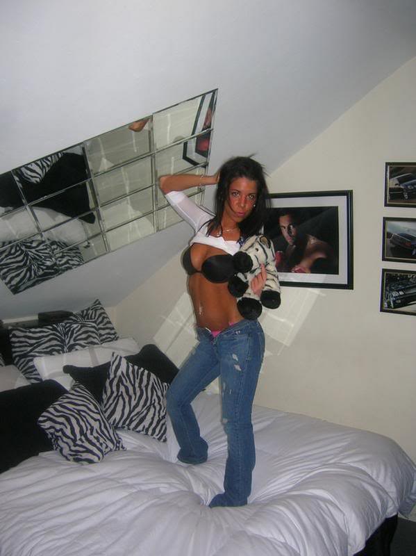 Name:  zebra.jpg
Views: 8
Size:  49.2 KB