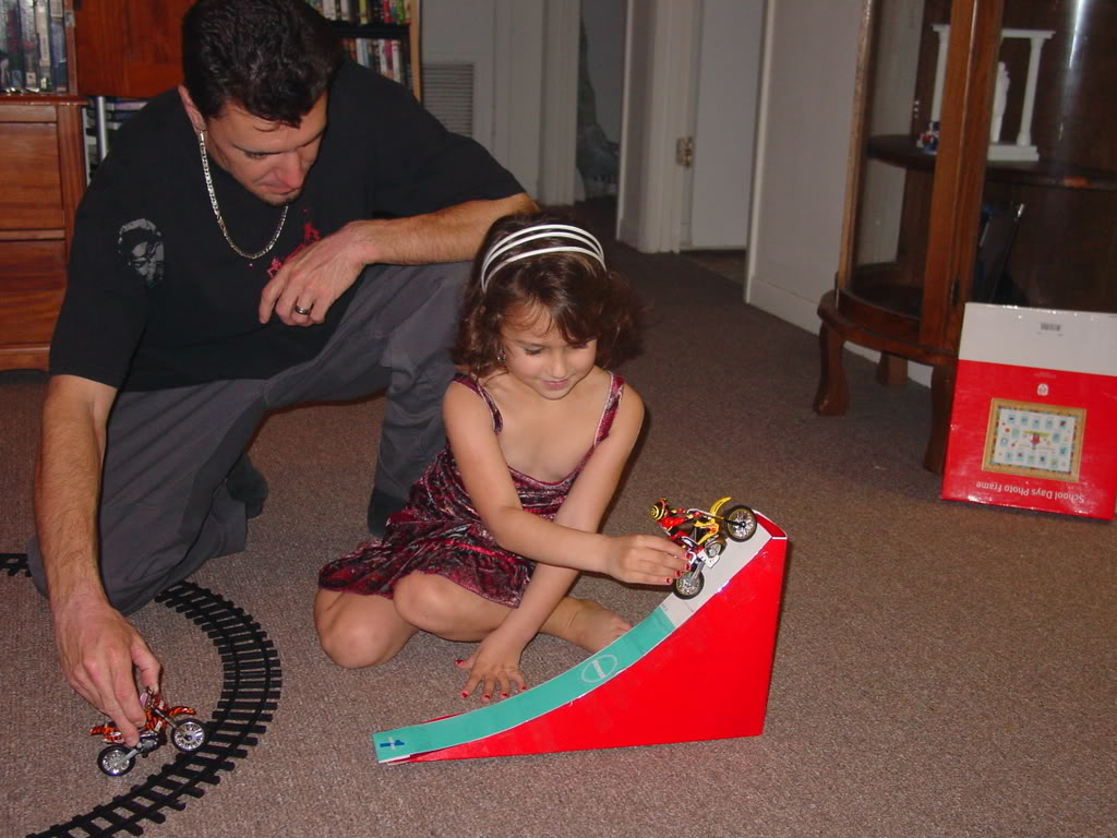 Name:  12-25-2007030.jpg
Views: 52
Size:  133.4 KB