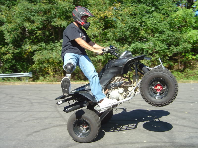 Name:  mfistuntshow018.jpg
Views: 10
Size:  143.2 KB