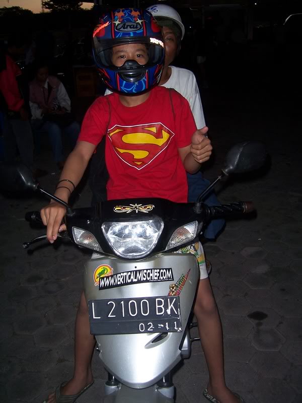 Name:  100_3929.jpg
Views: 12
Size:  65.6 KB