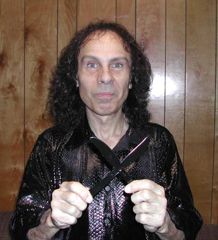 Name:  RonnieJamesDio.jpg
Views: 8
Size:  32.2 KB