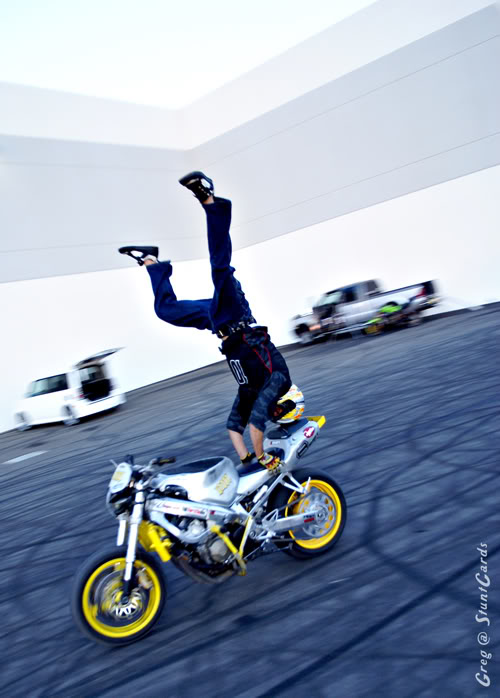 Name:  SwitchHeadstand500.jpg
Views: 10
Size:  58.9 KB
