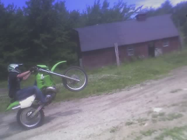 Name:  zackwheelie.jpg
Views: 10
Size:  20.7 KB