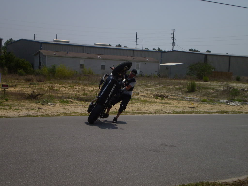 Name:  P5060406.jpg
Views: 9
Size:  115.6 KB