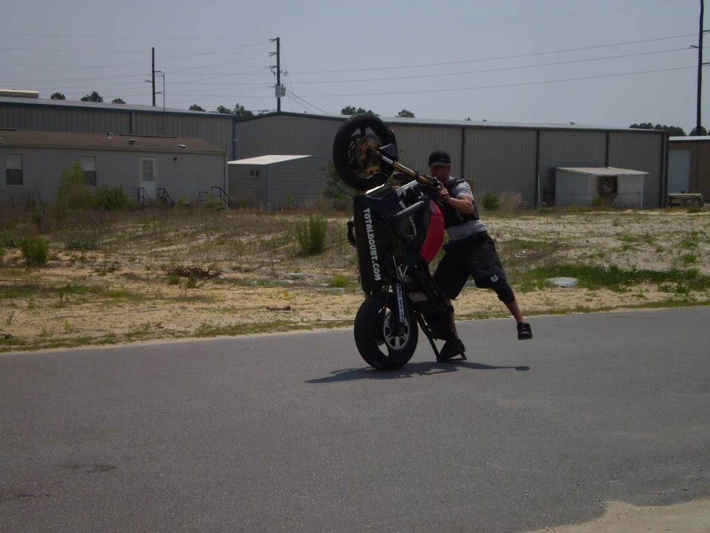 Name:  P5060396.jpg
Views: 9
Size:  119.4 KB