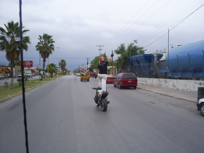 Name:  MonclovaMexico053.jpg
Views: 25
Size:  101.6 KB