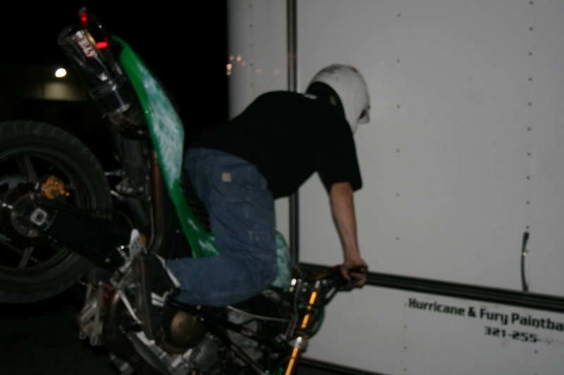 Name:  stuntwars1-11-07112.jpg
Views: 6
Size:  34.1 KB