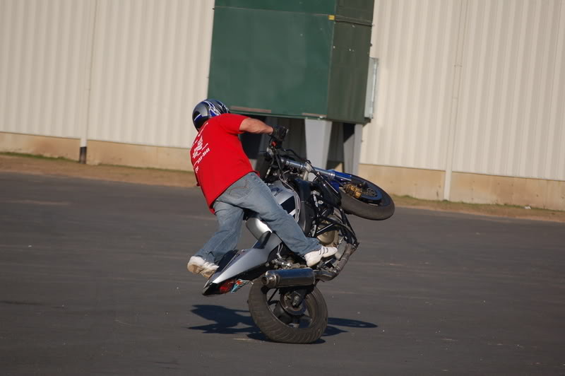 Name:  mototown-4-22211.jpg
Views: 7
Size:  67.9 KB