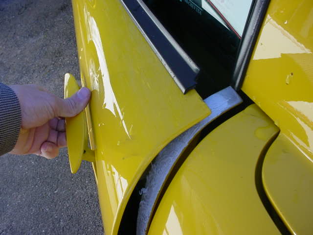 Name:  CORVETTE3.jpg
Views: 8
Size:  33.7 KB